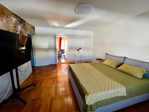 Prodaja, trosoban stan, 103m², Centar, Podgorica - image 9