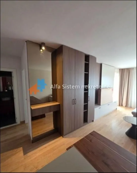 Rent, two bedroom apartment, 58m², Novi Beograd Blok 65, Novi Beograd Sve Podlokacije