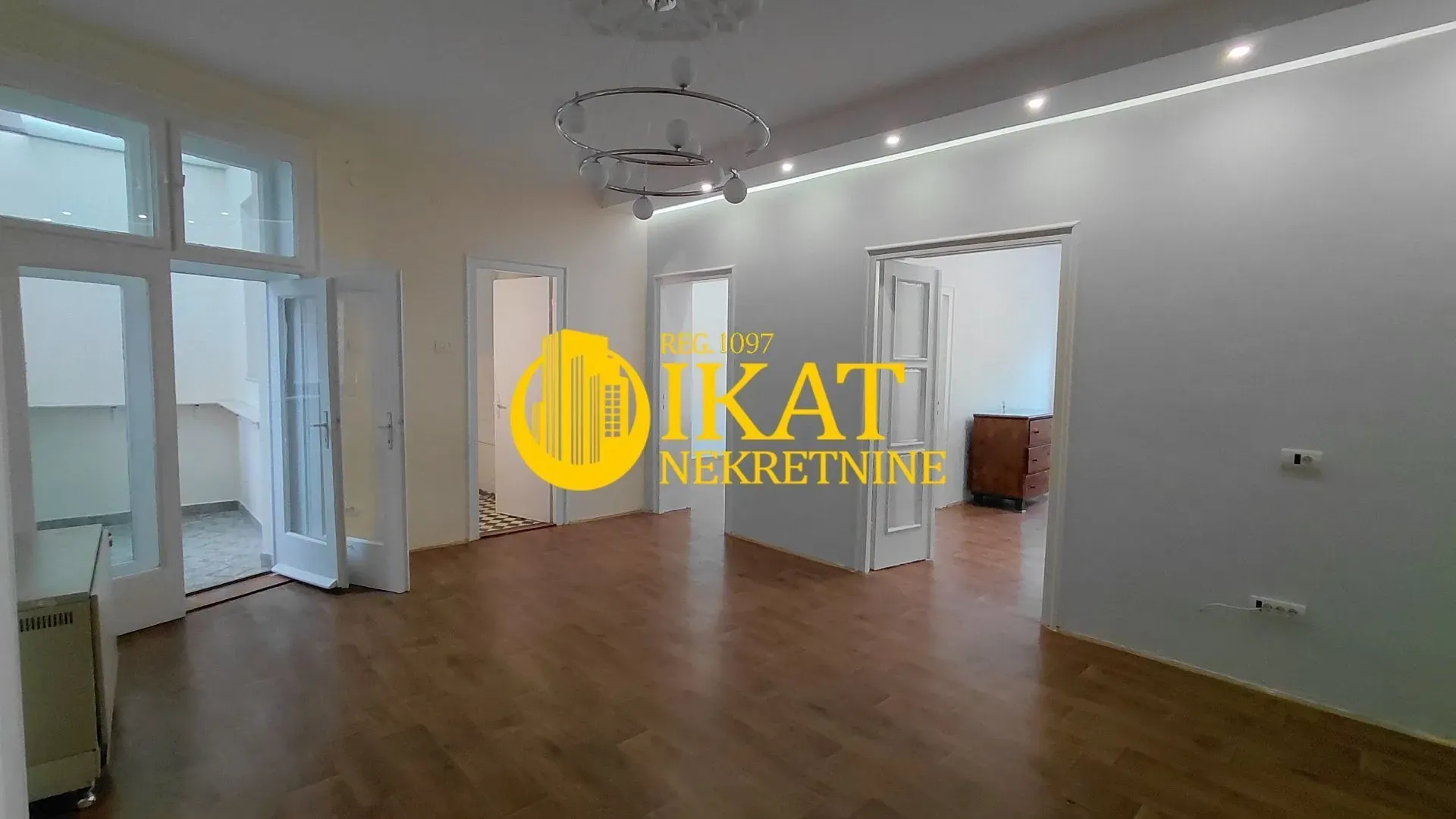 Rent, office space, 110m², Crveni Krst, Beograd