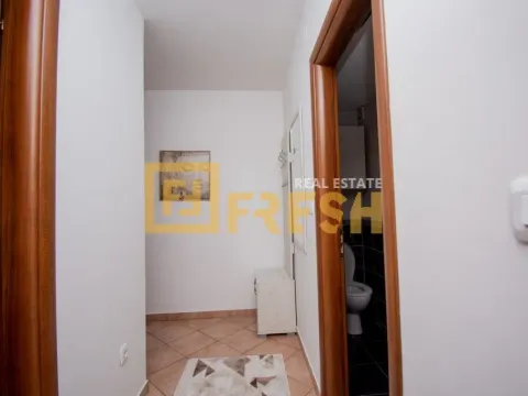 Izdavanje, jednosoban stan, 46m², Tuški Put, Podgorica - image 14