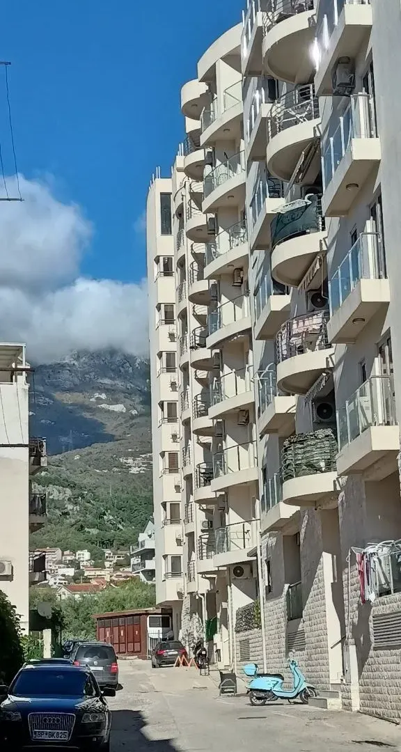 Prodaja, jednosoban stan, 40m², Velji Vinogradi, Budva