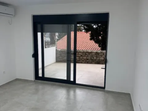 Prodaja, jednosoban stan, 45m², Gospoština, Budva - image 7