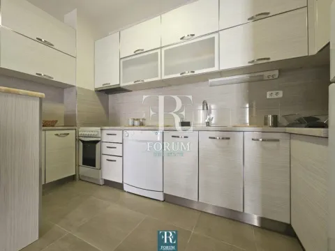 Izdavanje, dvosoban stan, 65m², City Kvart, Podgorica - image 4