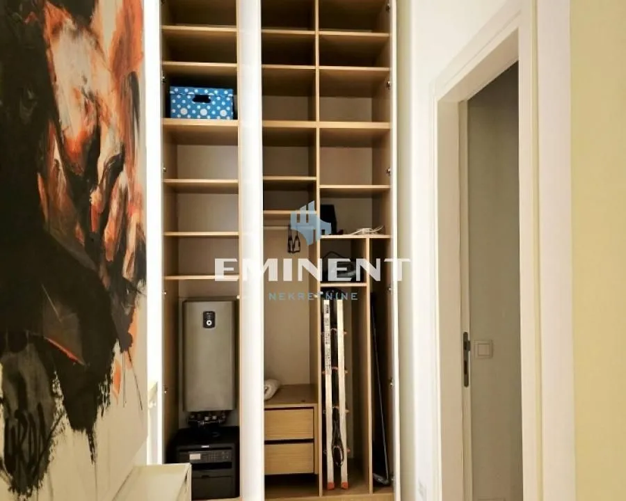 Rent, apartment, 42m², Lipov Lad, Zvezdara Sve Podlokacije