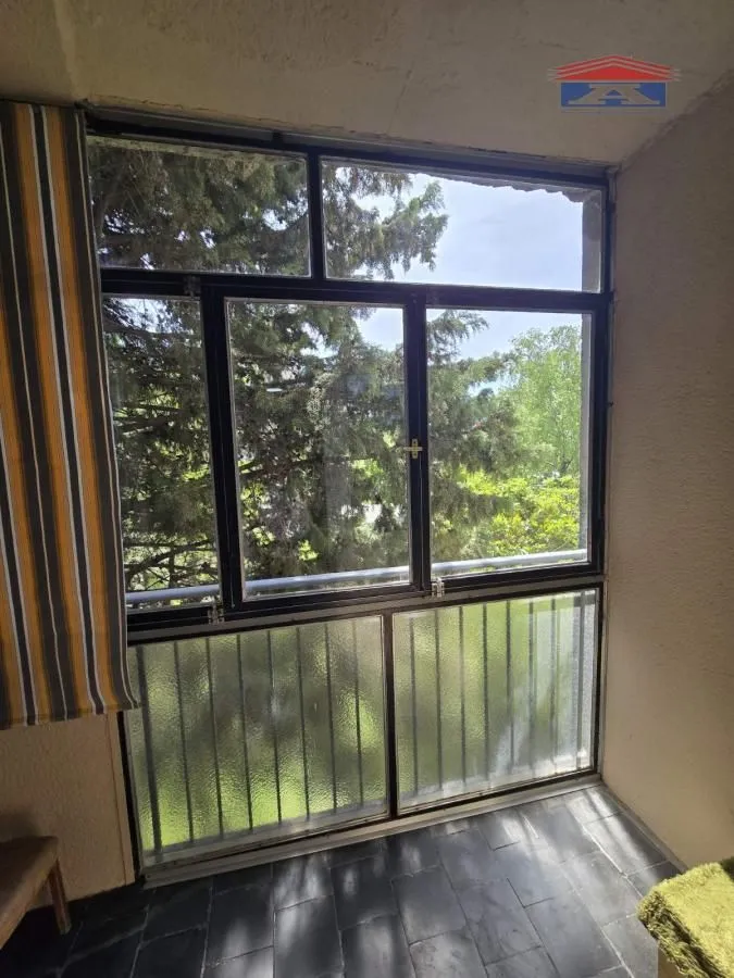 Izdavanje, dvosoban stan, 51m², Grbavica, Novi Sad Sve Podlokacije