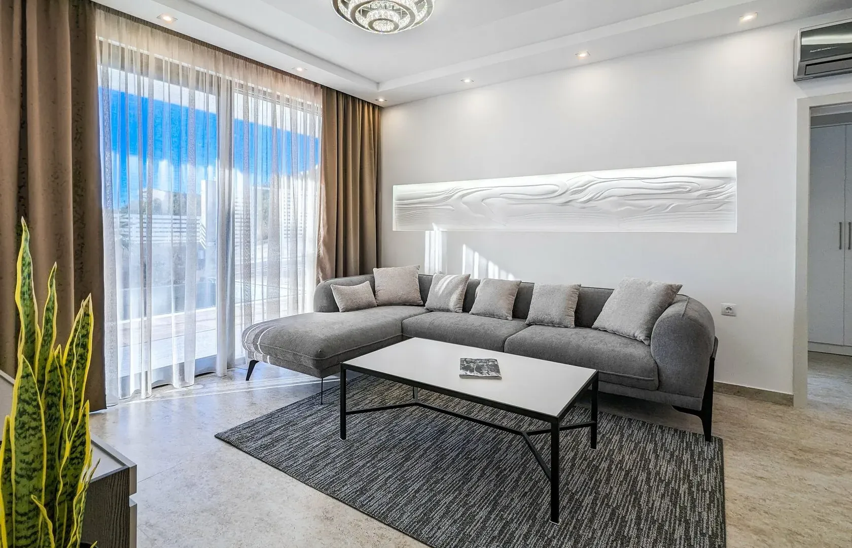 Sale, house, 365m², Utjeha, Bar