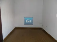 Rent, office space, 90m², Paraćin, Srbija - image 8