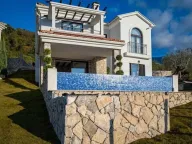 Rent, house, 360m², Kavač, Kotor - image 1