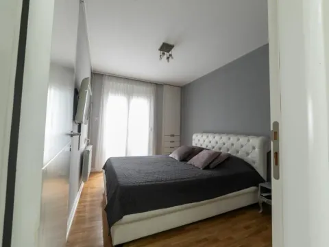 Prodaja, dvosoban stan, 49m², Centar, Novi Sad - image 9