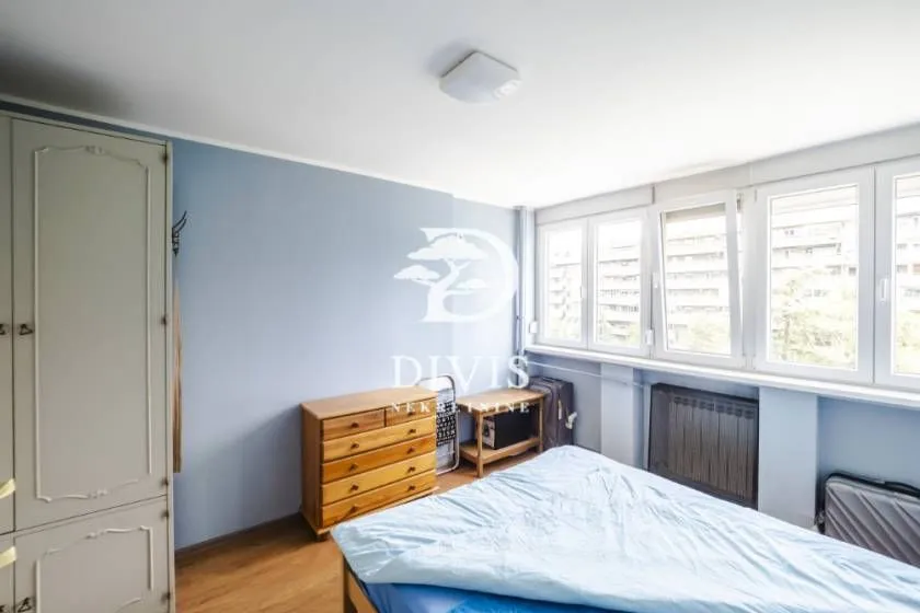 Prodaja, dvosoban stan, 58m², Zemun Sve Podlokacije, Beograd