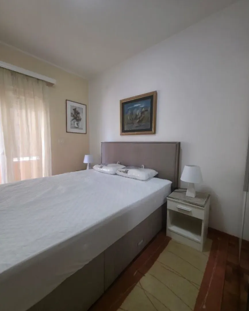 Izdavanje, dvosoban stan, 78m², City Kvart, Podgorica