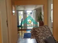 Izdavanje, trosoban stan, 70m², Vračar Sve Podlokacije, Beograd - image 7