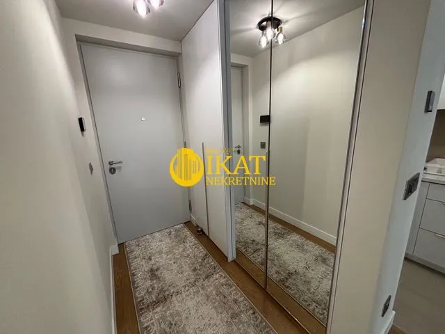 Izdavanje, dvosoban stan, 49m², Novi Beograd Blok 65, Novi Beograd Sve Podlokacije