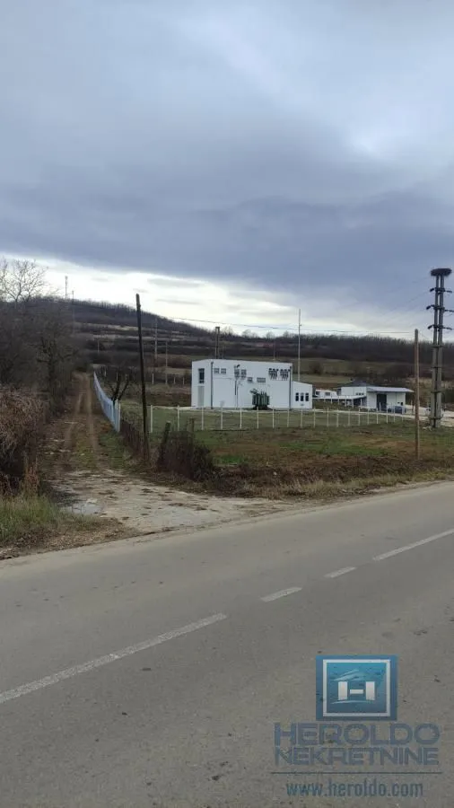 Izdavanje, plac, 1300m², Batočina, Srbija