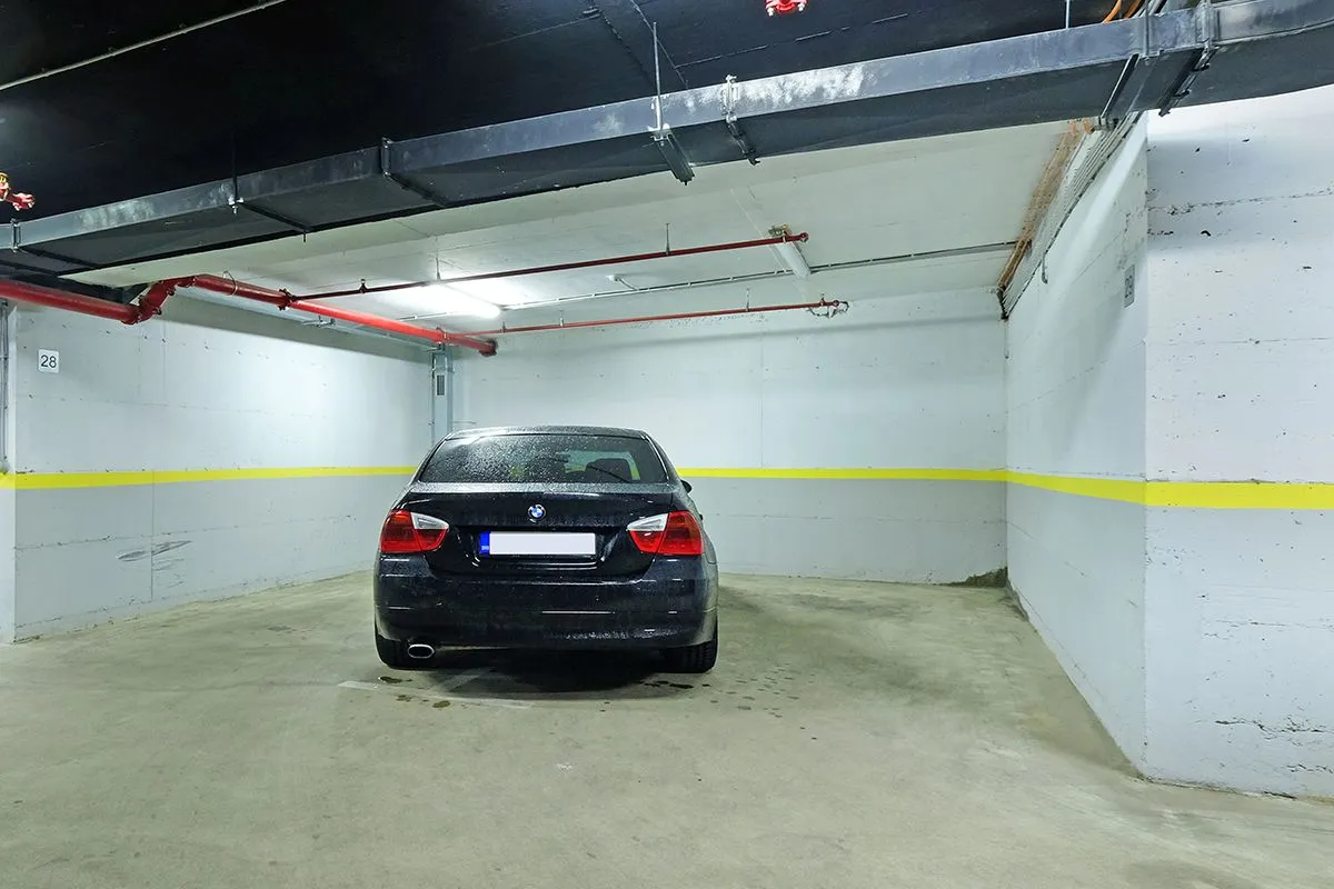 Prodaja, stan, 250m², Autokomanda, Voždovac Sve Podlokacije