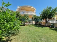 Prodaja, kuća, 194m², Sutomore, Bar - image 18