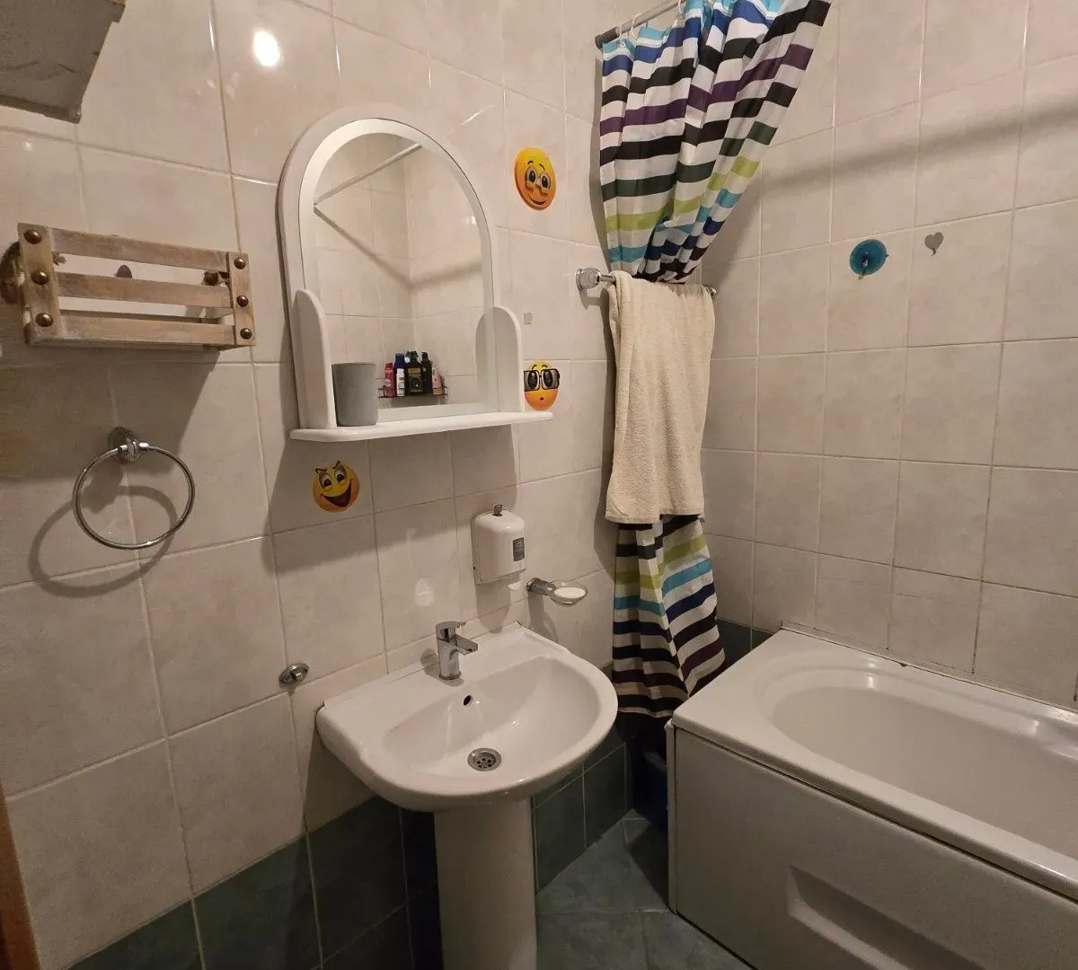 Izdavanje, jednosoban stan, 48m², Stari Aerodrom, Podgorica