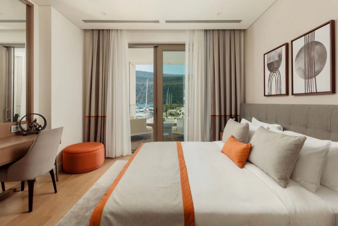 Prodaja, jednosoban stan, 82m², Portonovi, Herceg Novi