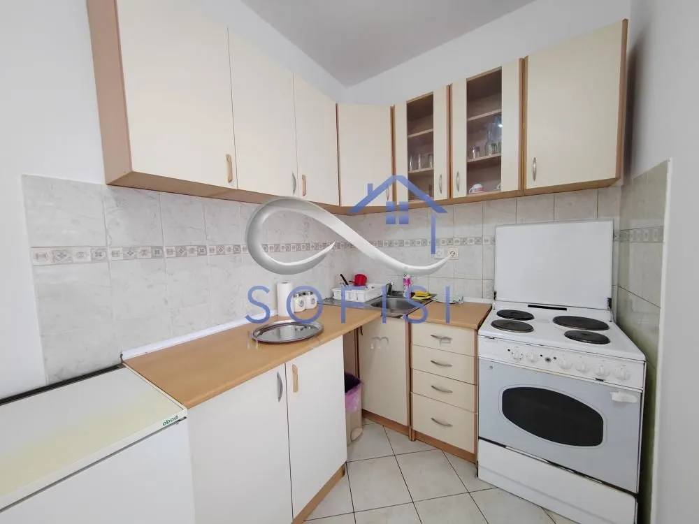Izdavanje, dvosoban stan, 52m², Socijalno, Novi Sad Sve Podlokacije