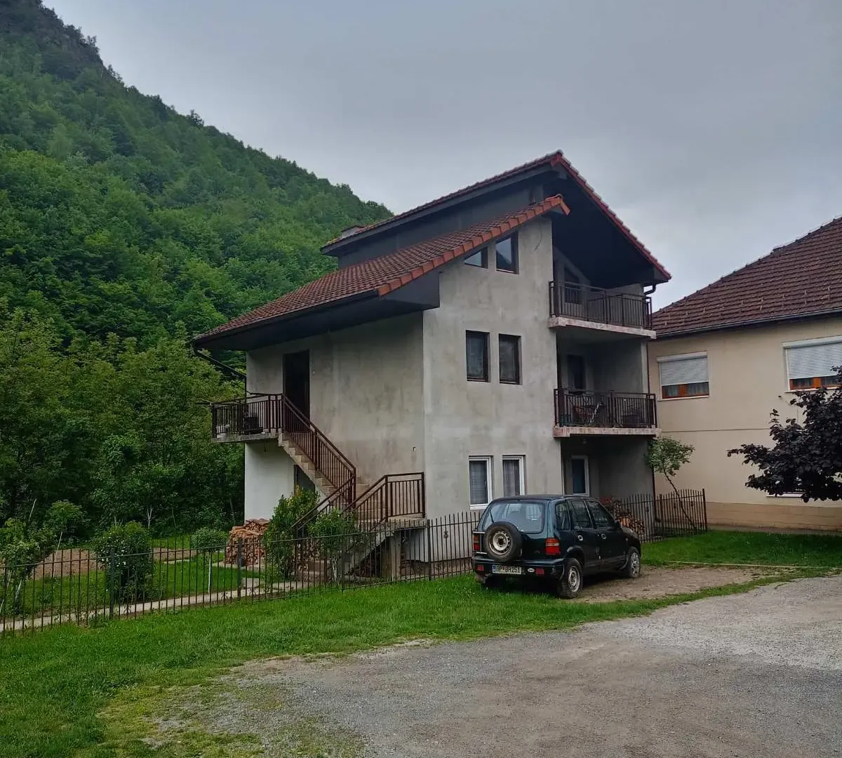 Sale, house, 214m², Bijelo Polje, Podgorica