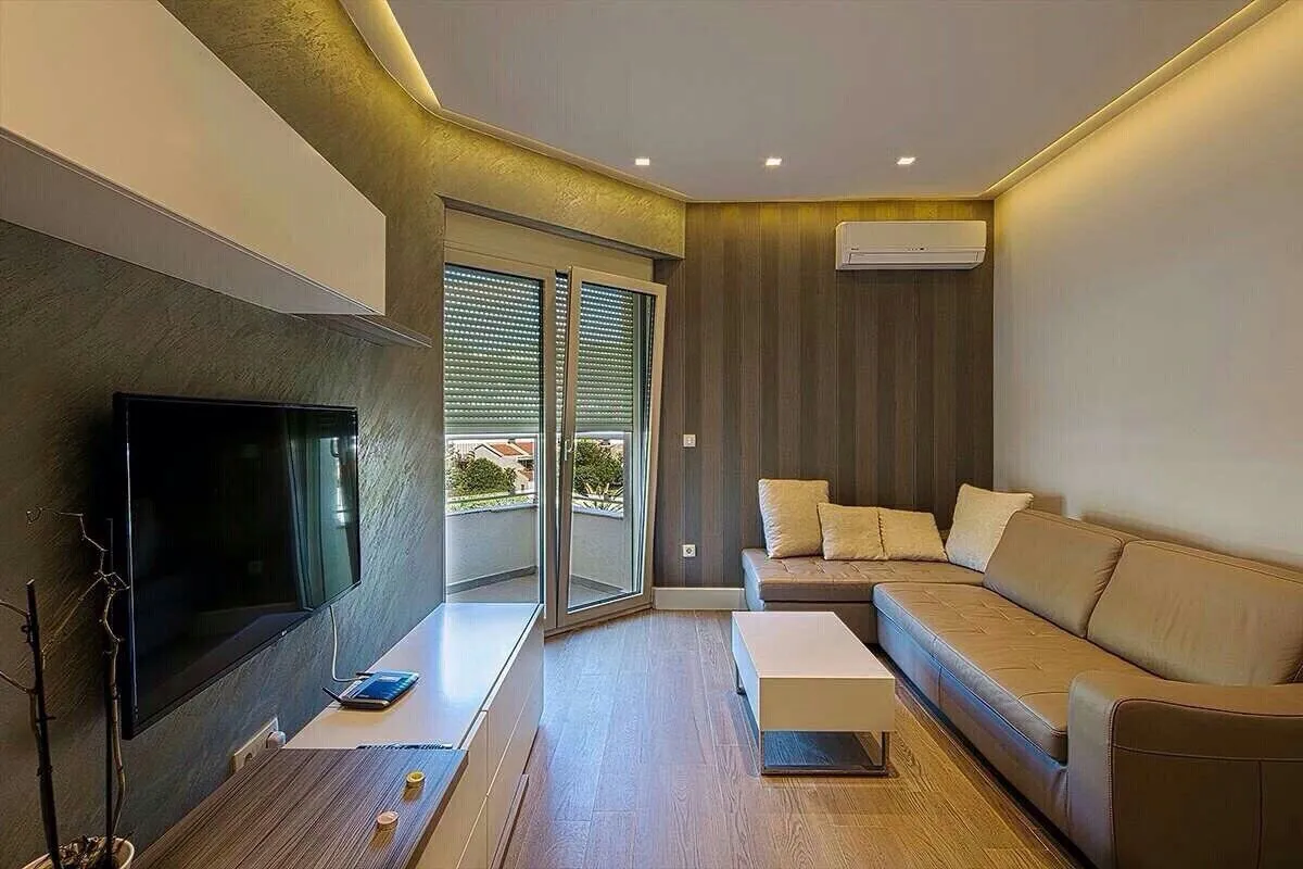 Rent, one bedroom apartment, 44m², Budva, Crna Gora