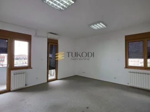 Prodaja, stan, 352m², Centar, Novi Sad - image 34