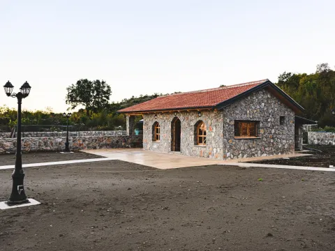 Prodaja, kuća, 350m², Podgorica, Crna Gora - image 13