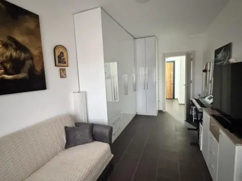 Prodaja, trosoban stan, 85m², Ruma, Srbija - image 13