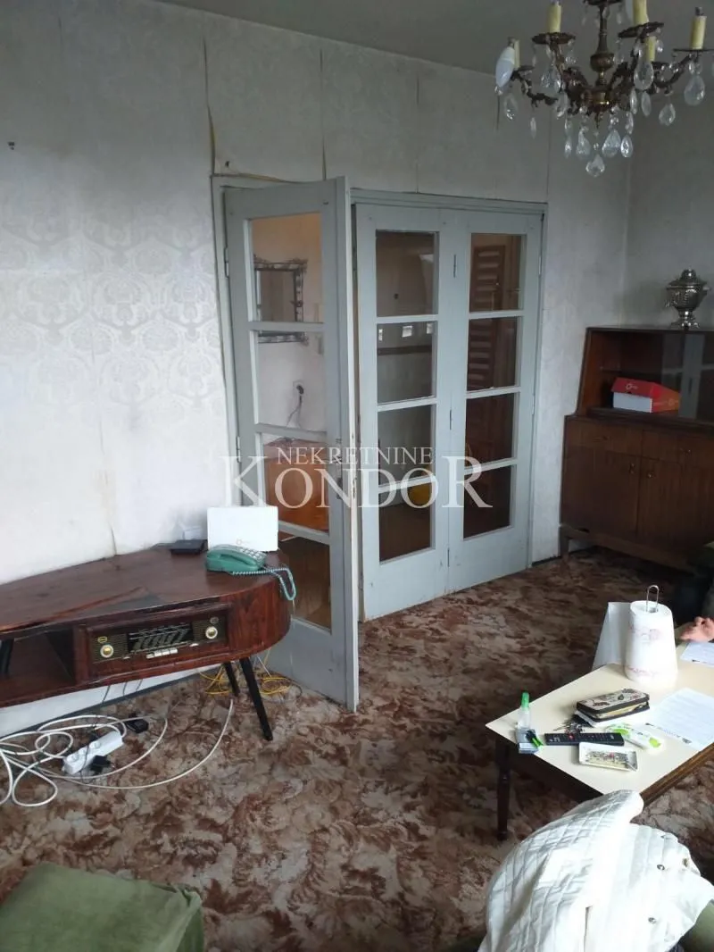Sale, two bedroom apartment, 52m², Novi Beograd Blok 34, Novi Beograd Sve Podlokacije