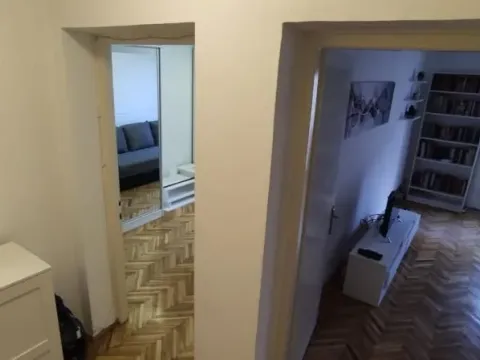 Izdavanje, dvosoban stan, 51m², Stari Grad, Beograd - image 10