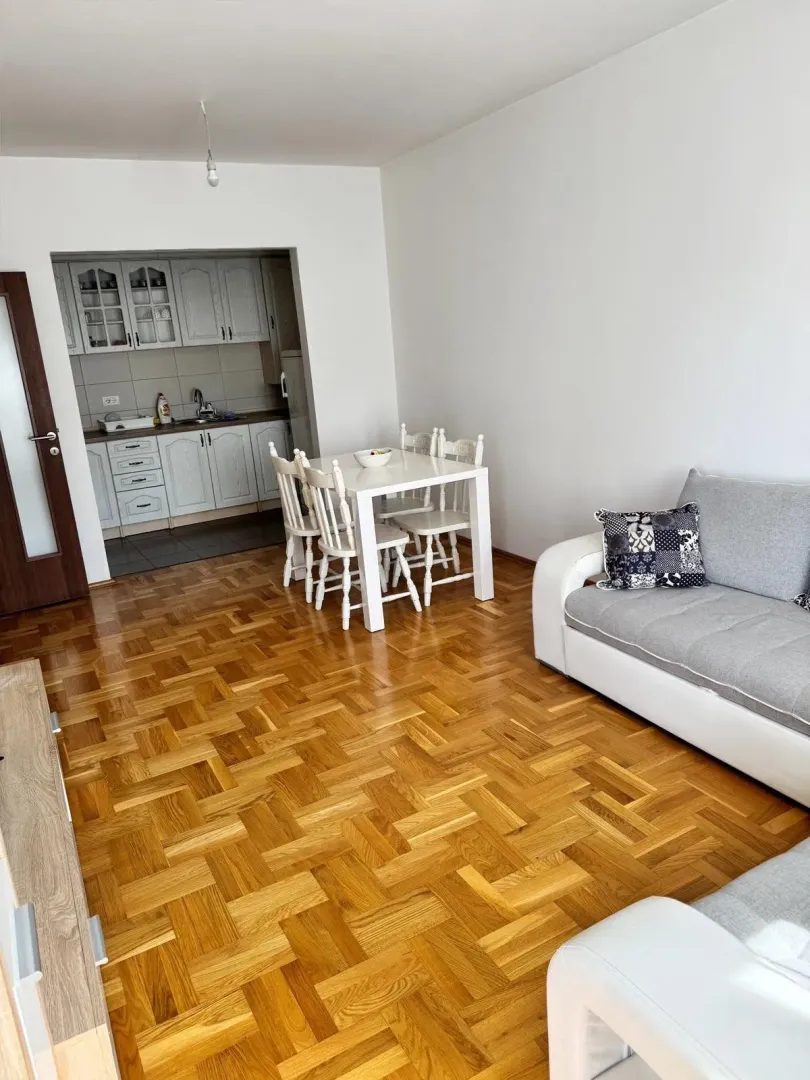 Prodaja, dvosoban stan, 74m², Donja Gorica, Podgorica