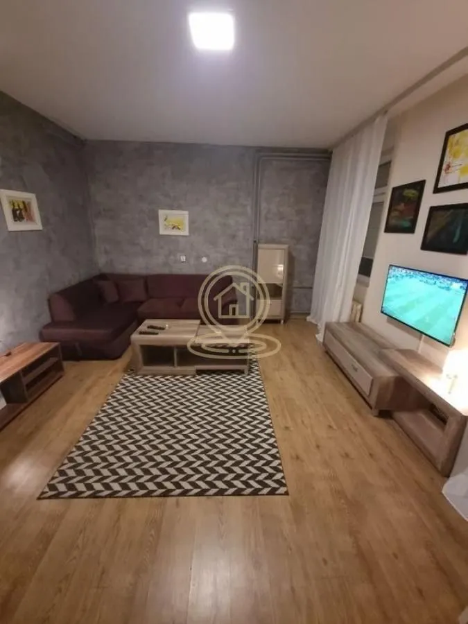 Rent, three bedroom apartment, 70m², Kragujevac, Srbija