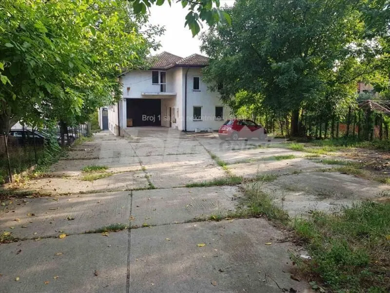 Rent, office space, 480m², Železnik, Beograd