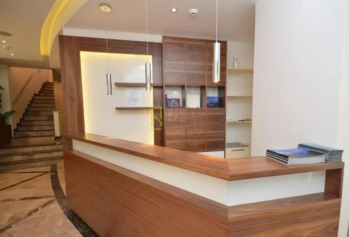 Rent, hospitality venue, 1030m², Centar, Budva