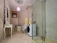 Izdavanje, kuća, 450m², Sremska Kamenica, Petrovaradin - image 16