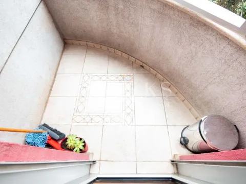 Izdavanje, jednosoban stan, 33m², Stari Aerodrom, Podgorica - image 8