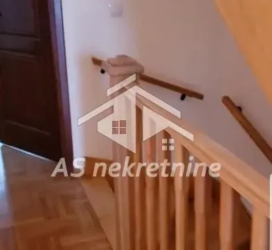 Izdavanje, kuća, 220m², Savski Venac, Beograd - image 10