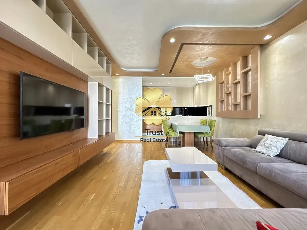 Rent, two bedroom apartment, 70m², City Kvart, Podgorica