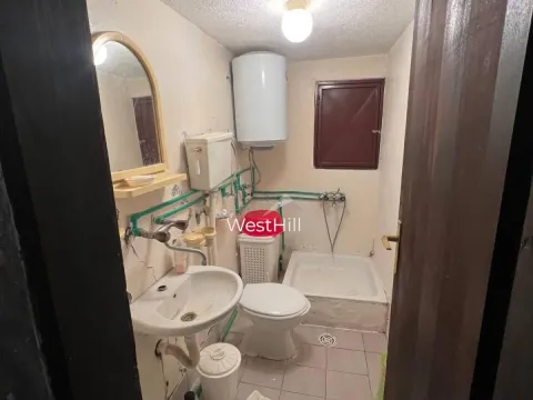 Prodaja, kuća, 47m², Sutomore, Bar - image 8