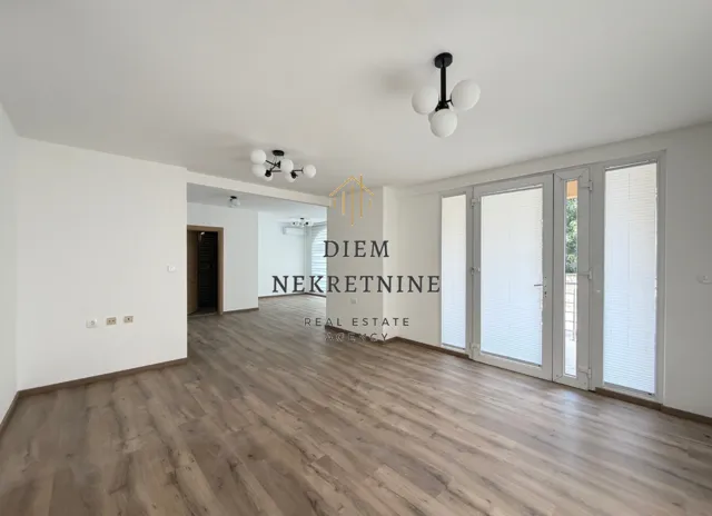 Rent, office space, 110m², Zabjelo, Podgorica