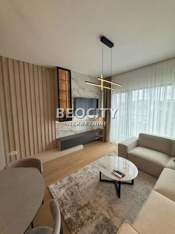 Izdavanje, stan, 71m², Beograd Na Vodi, Beograd
