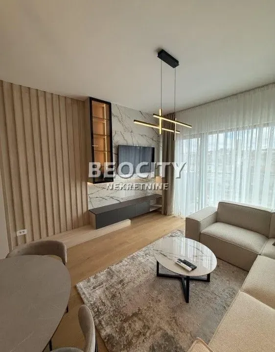 Izdavanje, stan, 71m², Beograd Na Vodi, Beograd