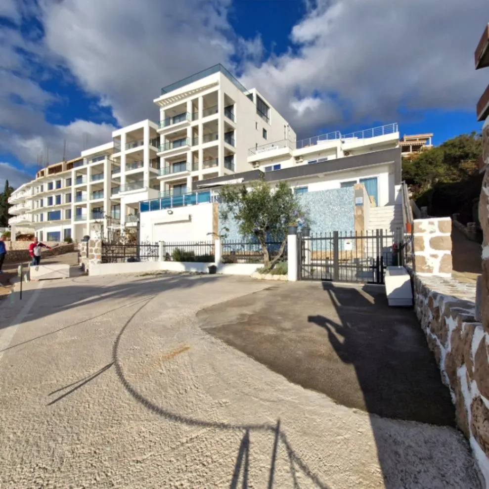 Sale, house, 358m², Dobre Vode, Bar