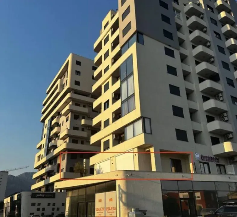 Sale, office space, 83m², Centar, Bar