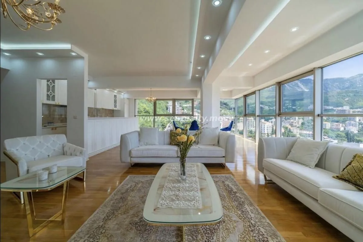 Rent, apartment, 100m², Budva, Crna Gora