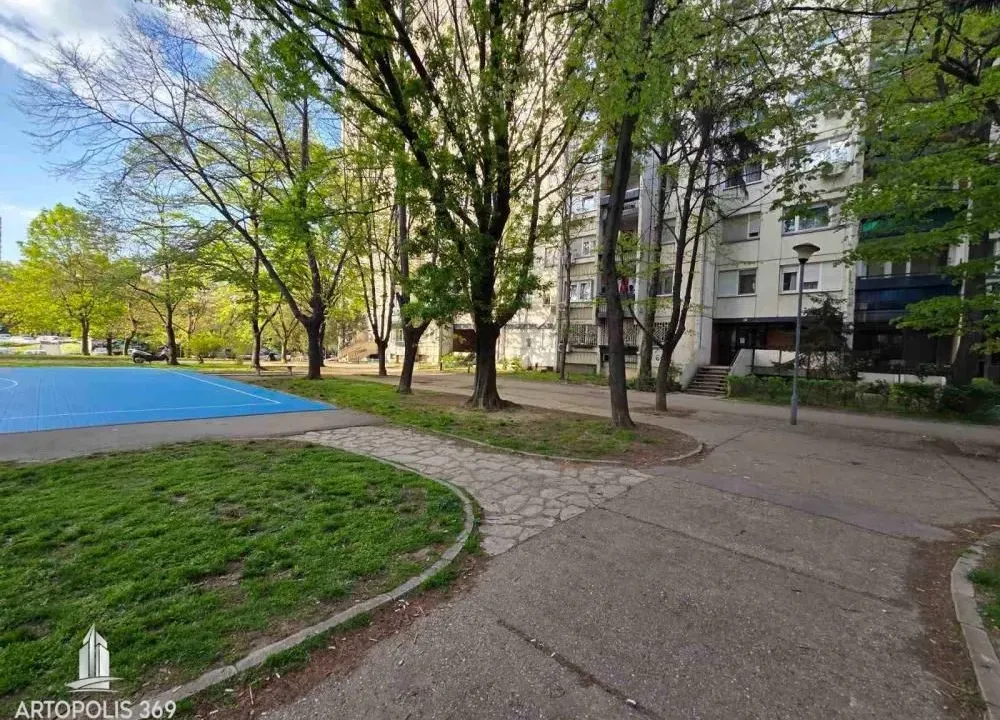 Prodaja, trosoban stan, 86m², Novi Beograd Blok 63, Novi Beograd Sve Podlokacije