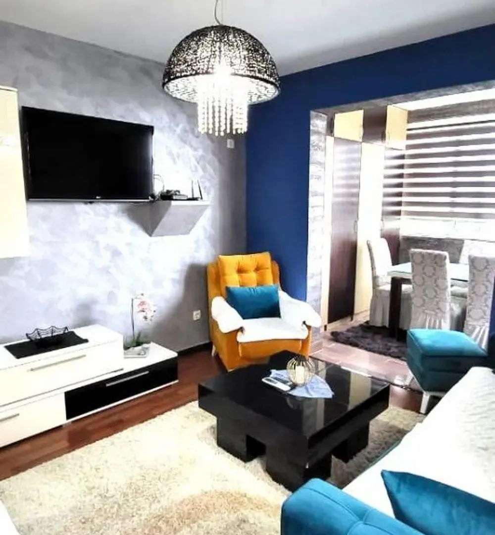 Izdavanje, dvosoban stan, 64m², Podmaine, Budva
