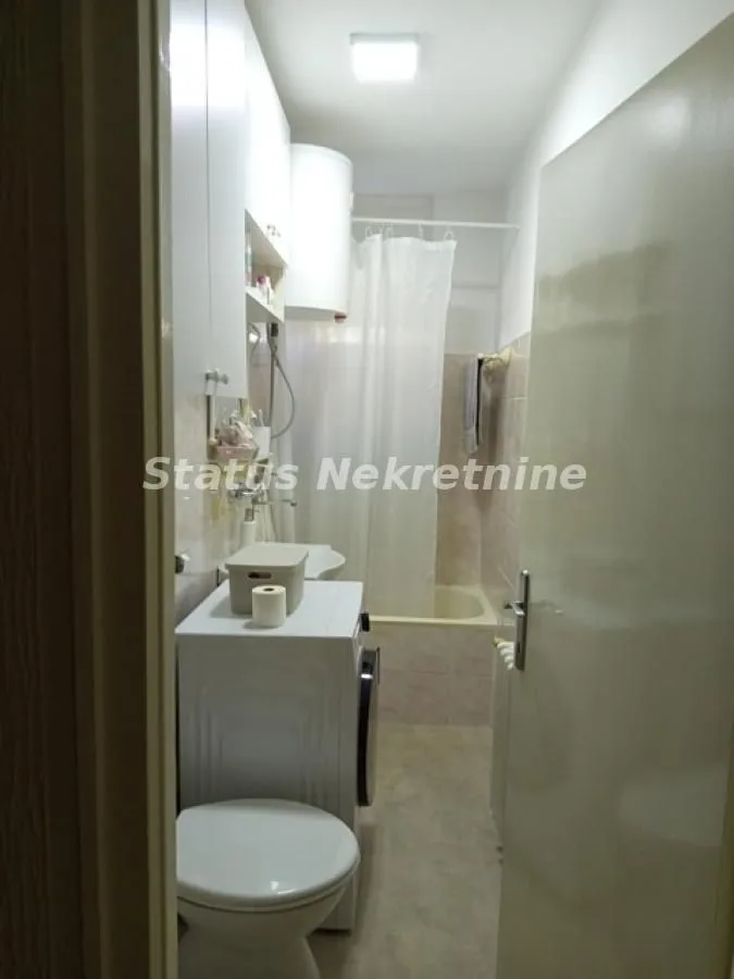 Prodaja, jednosoban stan, 32m², Beočin, Srbija