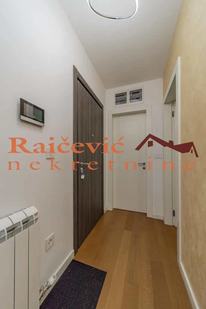 Sale, one bedroom apartment, 40m², Stari Grad, Beograd