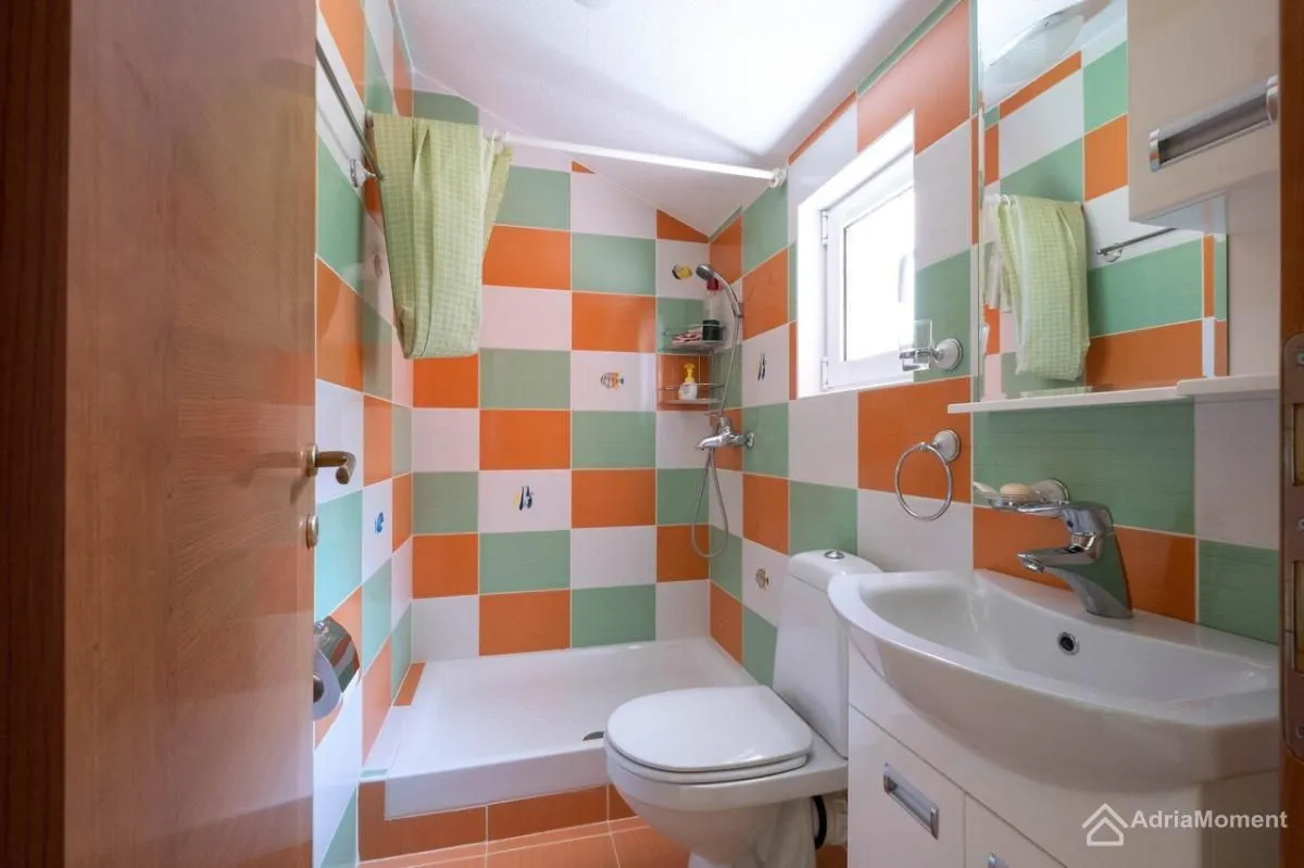 Sale, house, 89m², Krašići, Tivat